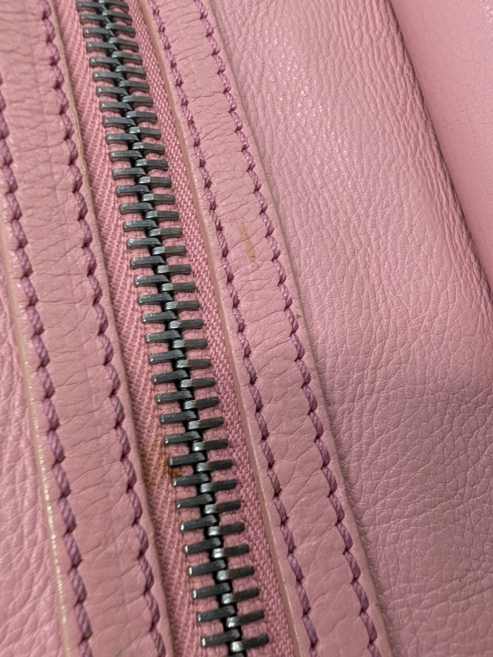 Marc Jacobs Pink Leather Shoulder Bag - Picture 8 of 16